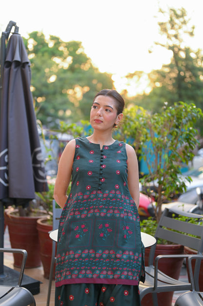 Emerald Rose (Stitched 2-Piece)