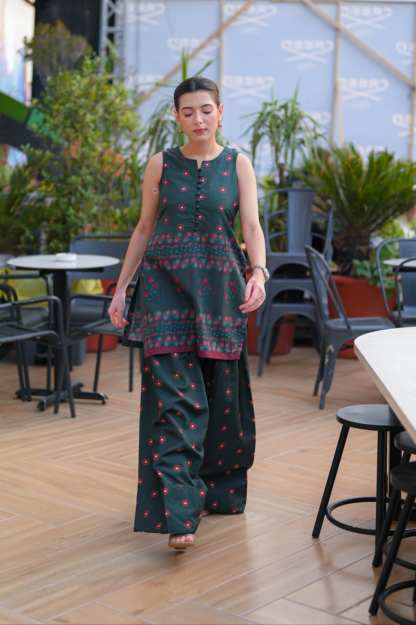 Emerald Rose (Stitched 2-Piece)